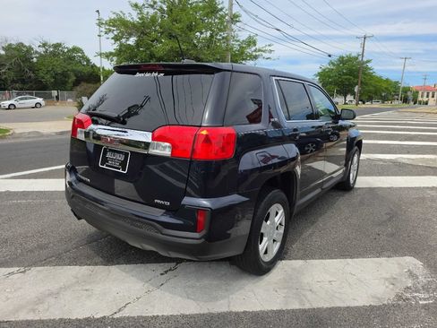 Used 2016 GMC Terrain SLE AWD/4WD image 4