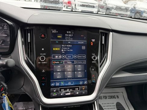 Used 2024 Subaru Outback Premium image 17