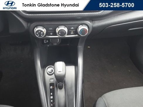 Used 2024 Nissan Kicks S image 20