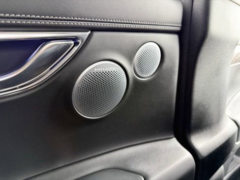 Used 2025 Genesis GV80 2.5T Prestige image 16