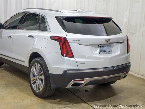 Certified 2024 Cadillac XT5 Premium Luxury w/ LPO, Floor Liner Package AWD/4WD image 5