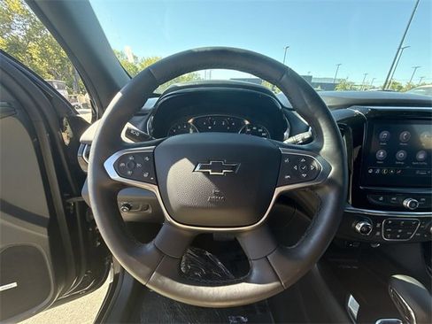 Used 2024 Chevrolet Traverse RS image 14