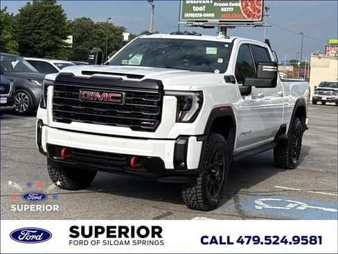 Used 2024 GMC Sierra 2500 AT4 w/ AT4 Premium Plus Package AWD/4WD image 14