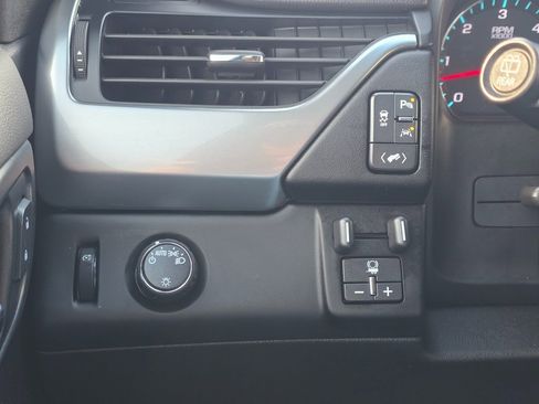 Used 2020 Chevrolet Tahoe LT w/ Max Trailering Package image 28