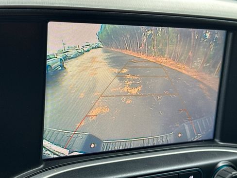 Used 2018 GMC Sierra 1500 SLT image 22