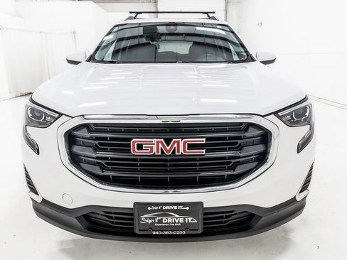 Used 2021 GMC Terrain SLE w/ Driver Convenience Package FWD image 11