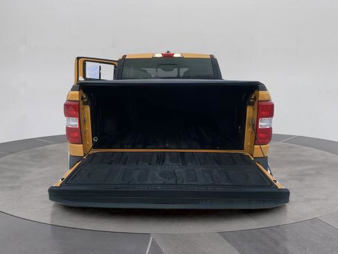 Used 2022 Ford Maverick Lariat w/ Lariat Luxury Package image 19