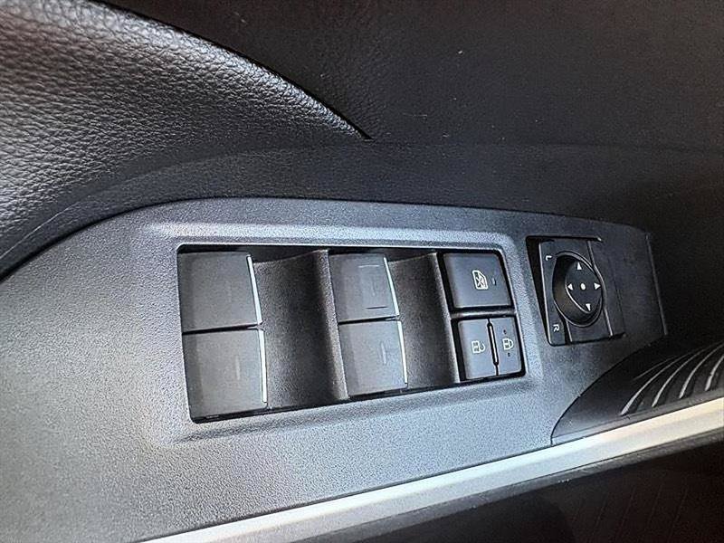 Used 2025 Toyota RAV4 XLE w/ Convenience Package AWD/4WD image 14