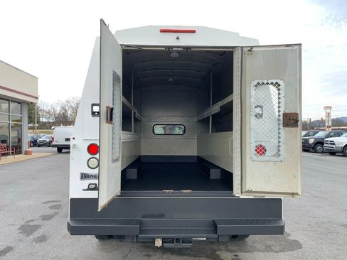 Used 2017 RAM 4500 Tradesman w/ Power & Remote Entry Group AWD/4WD image 29