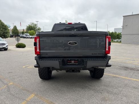 New 2026 Ford F250 Lariat w/ Black Appearance Package AWD/4WD image 6