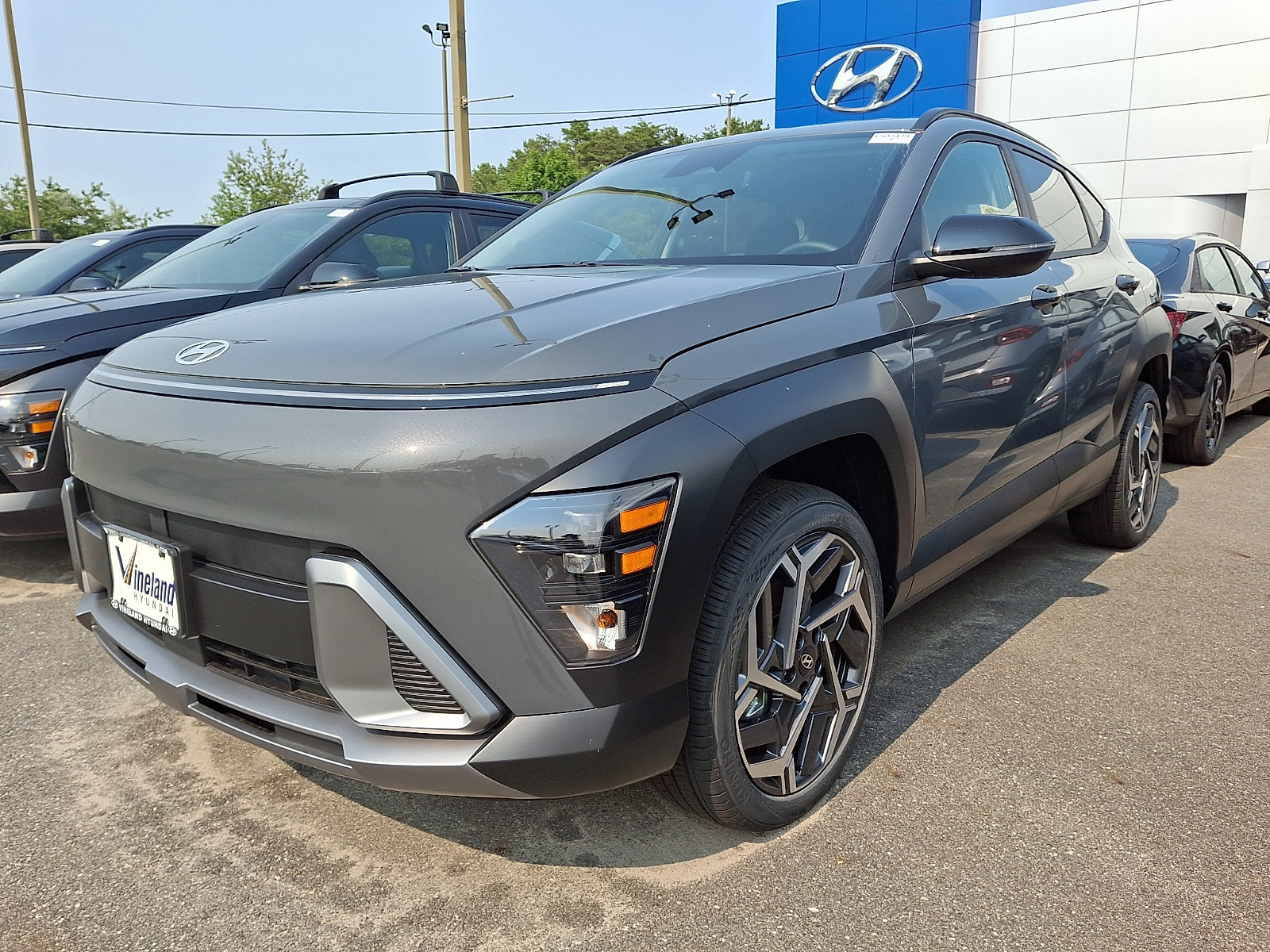 New 2026 Hyundai Kona SEL Premium AWD/4WD image 2