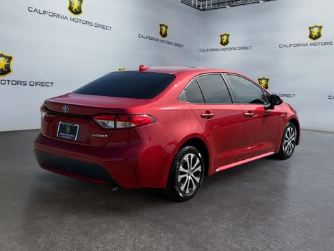Used 2020 Toyota Corolla LE FWD image 5