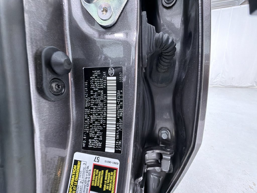 Certified 2024 Toyota Camry XLE w/ Cold Weather Package AWD/4WD image 27