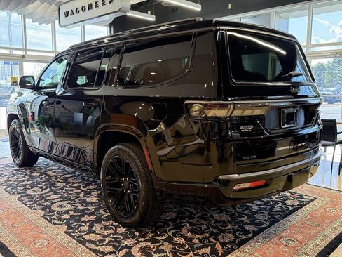 New 2026 Jeep Grand Wagoneer Limited AWD/4WD image 3