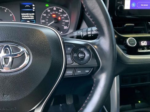 Used 2024 Toyota Corolla Cross AWD Hybrid w/ Moonroof Package image 24