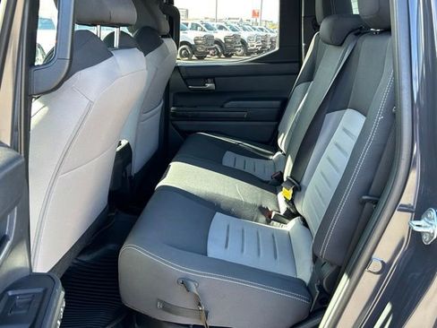 Used 2024 Toyota Tacoma TRD Off-Road image 17