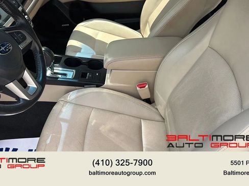 Used 2017 Subaru Legacy 3.6R Limited AWD/4WD image 10