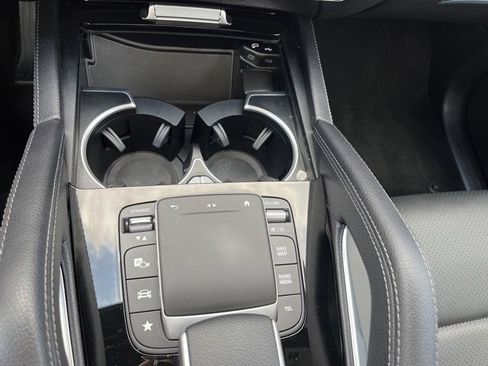 Used 2022 Mercedes-Benz GLE 350 w/ 3rd Row Seat Package image 20