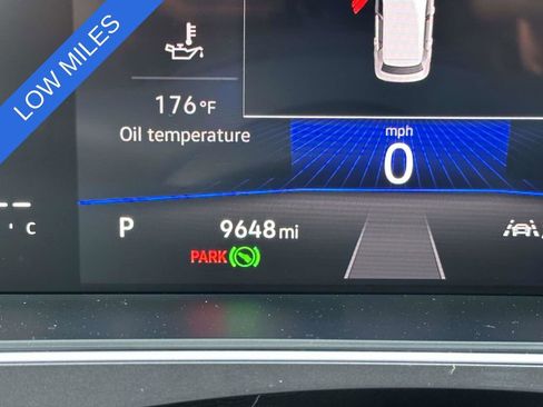 Used 2024 Volkswagen Tiguan SE image 26