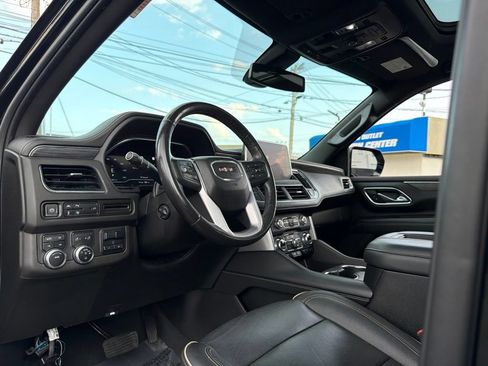 Used 2022 GMC Yukon SLT w/ SLT Premium Package AWD/4WD image 18