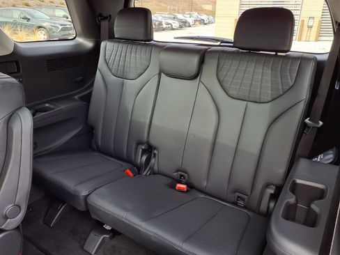 Used 2025 Hyundai Palisade Limited image 10