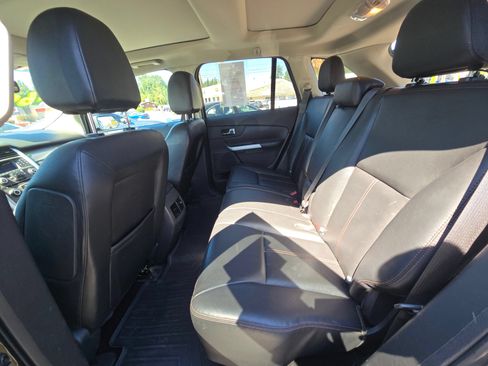 Used 2013 Ford Edge SEL AWD/4WD image 16