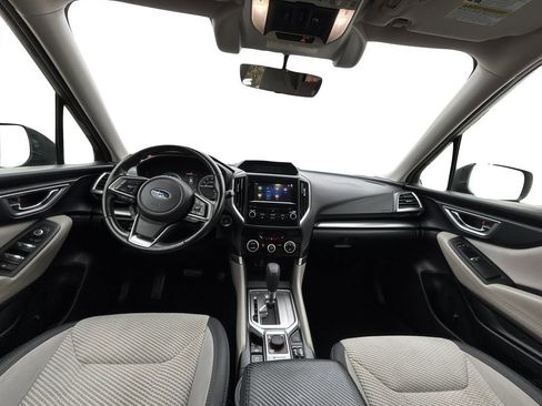 Used 2019 Subaru Forester Premium image 17
