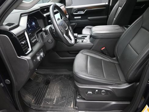 Used 2026 GMC Sierra 1500 Denali w/ Technology Package AWD/4WD image 17
