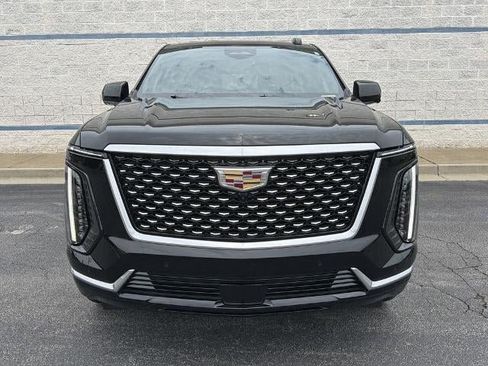 Used 2025 Cadillac Escalade Premium Luxury w/ Touring Package AWD/4WD image 2