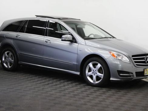 Used 2012 Mercedes-Benz R 350 4MATIC image 1
