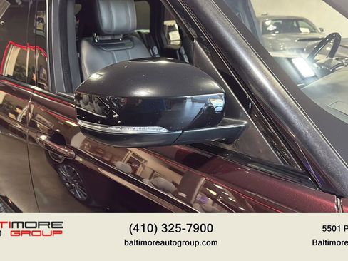 Used 2020 Land Rover Range Rover HSE image 14