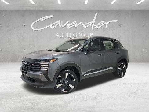 New 2026 Nissan Kicks SR image 1