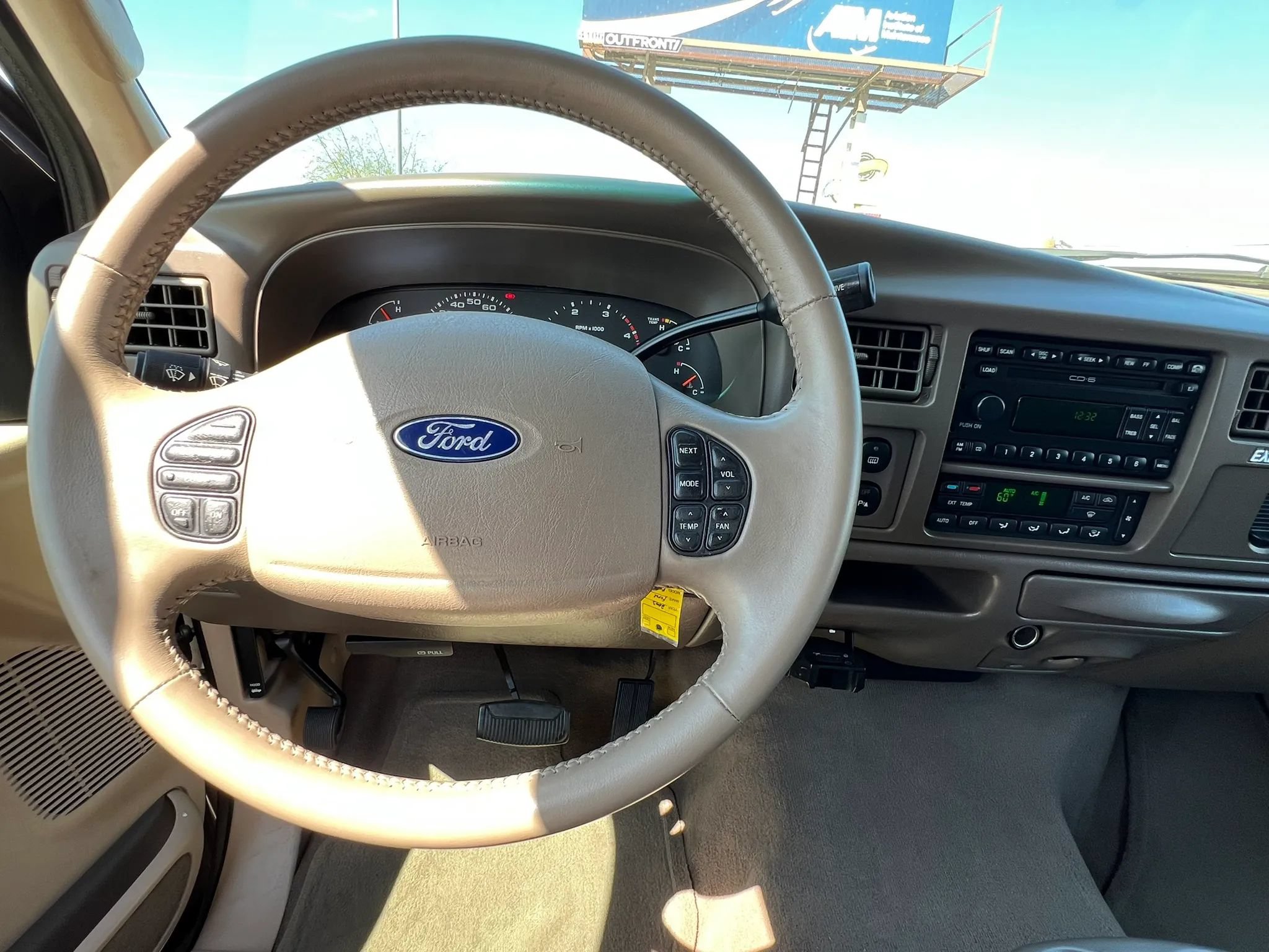 Used 2003 Ford Excursion Limited AWD/4WD image 34
