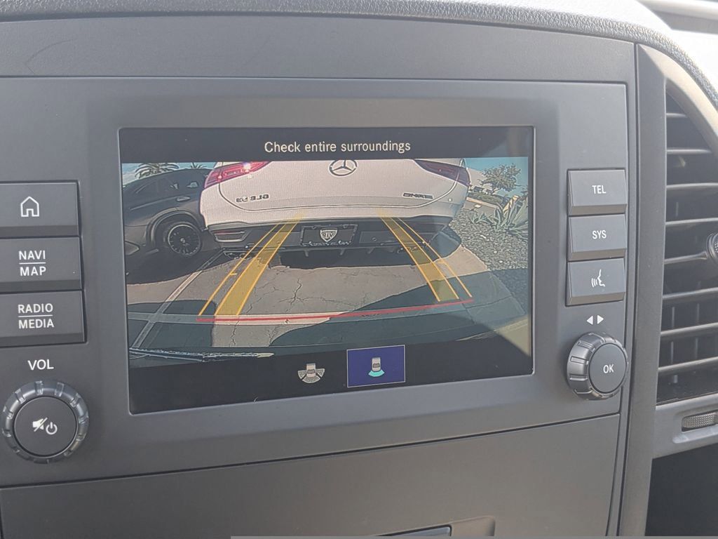 Used 2023 Mercedes-Benz Metris Passenger image 10