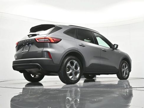 Used 2025 Ford Escape ST-Line Select AWD/4WD image 40