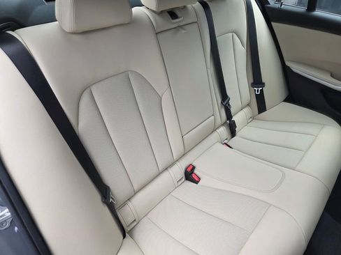 Used 2024 BMW 330i Sedan w/ Convenience Package image 27