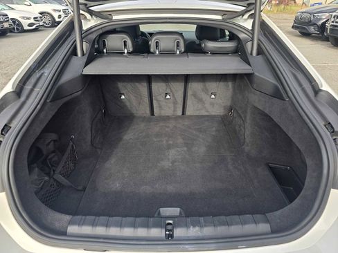 Used 2023 BMW i4 eDrive40 image 16