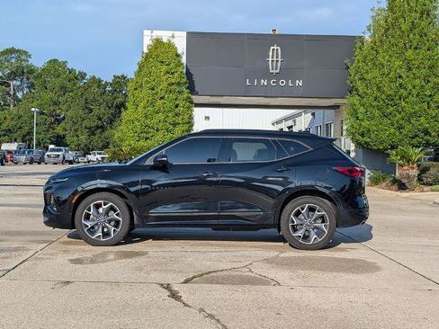 Used 2019 Chevrolet Blazer RS FWD image 2