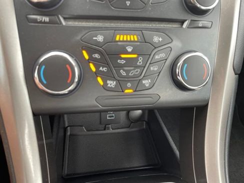 Used 2018 Ford Fusion S FWD image 38
