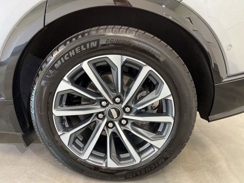 Certified 2024 Cadillac Lyriq Sport AWD/4WD image 14