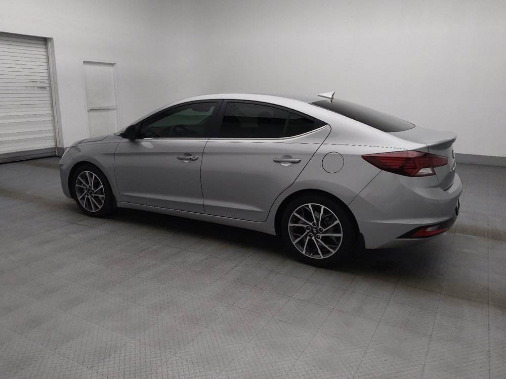 Used 2020 Hyundai Elantra Limited FWD image 3