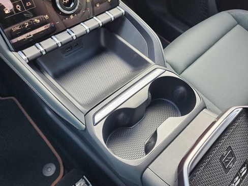 New 2026 GMC Terrain AT4 w/ Convenience Package III image 32