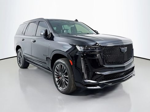 Used 2023 Cadillac Escalade V AWD/4WD image 4