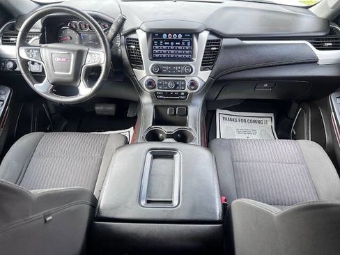 Used 2017 GMC Yukon SLE w/ SLE Value Package image 13