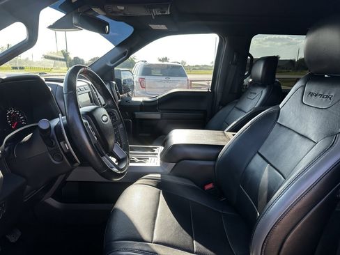 Used 2020 Ford F150 Raptor w/ Equipment Group 802A Luxury image 30