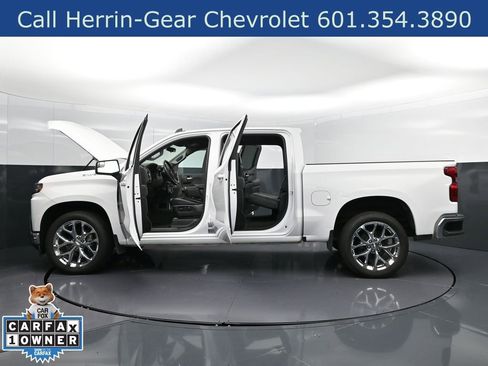 Used 2022 Chevrolet Silverado 1500 LT image 47