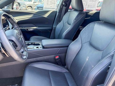 Used 2025 Lexus RX 350 Premium Plus w/ Convenience Package image 17