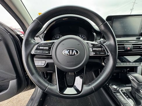 Used 2021 Kia Seltos EX image 19