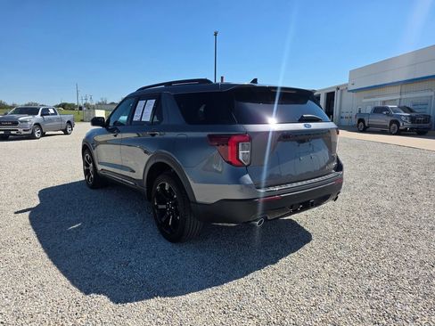 Used 2024 Ford Explorer ST-Line w/ Class IV Trailer Tow Package AWD/4WD image 5