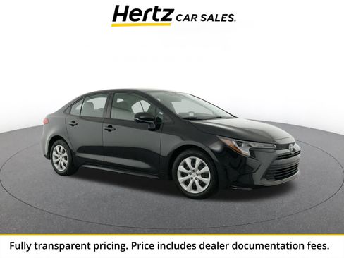 Used 2025 Toyota Corolla LE FWD image 1